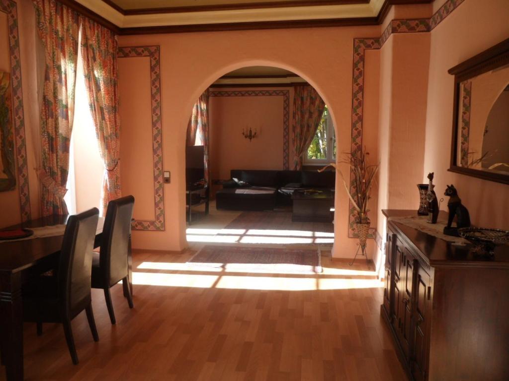 Gutshof Junkerwald Guest House Блискастел Стая снимка