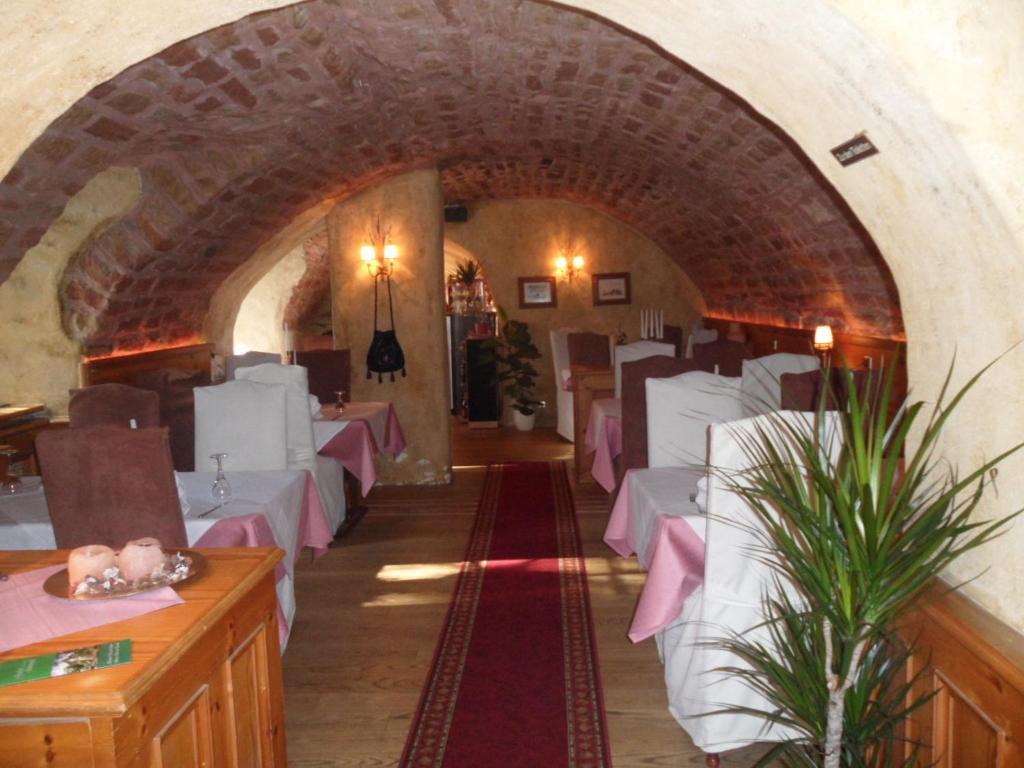 Gutshof Junkerwald Guest House Блискастел Екстериор снимка
