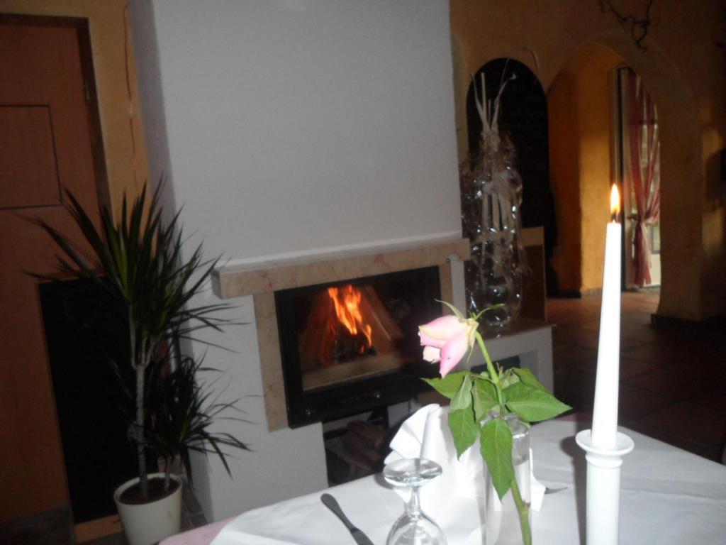 Gutshof Junkerwald Guest House Блискастел Екстериор снимка