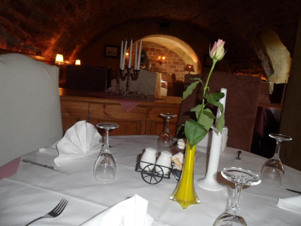 Gutshof Junkerwald Guest House Блискастел Екстериор снимка
